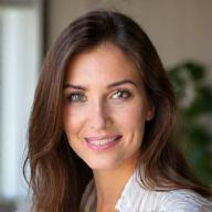 Dr. Elena Montana - Certified wellness coach and anti-aging expert
